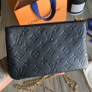 Louis Vuitton crossbody pochette bag